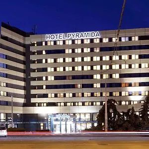 Hotel Orea Pyramida, Praga